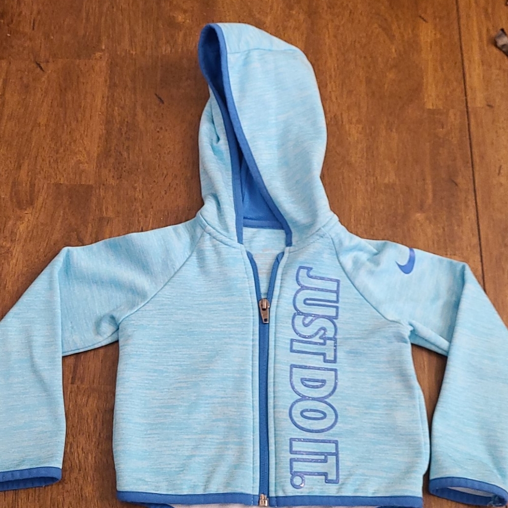Toddler girls Nike zip-up hoodie